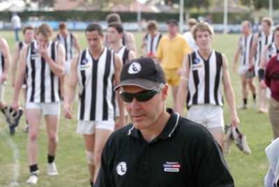 Euroa Coach Gleeson & players