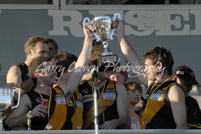 Rochester Coach Schmidt, Capt. Moon & Hastie Cup