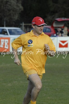 Shepp Swans Runner - Moroney