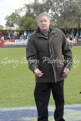 GVFL Legend - Barry Connolly tosses coin