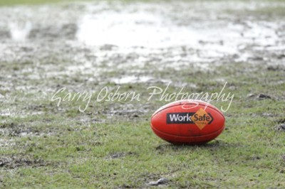 Rain in centre with Worksafe Footy