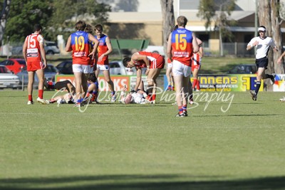 Central Umpire - Goldrick down & out