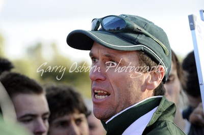 Echuca Coach - Henderson