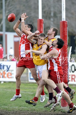 Yze, Crawford, Kelly & Robertson