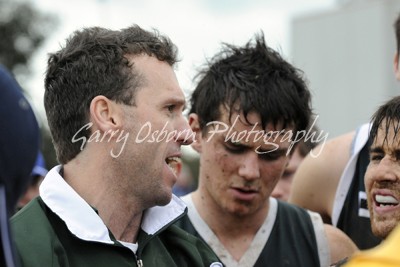 Echuca Coach - Henderson