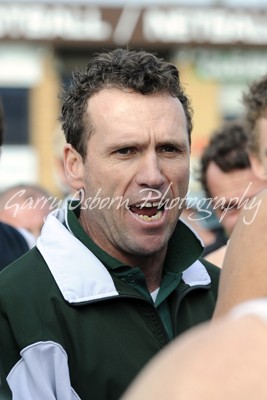 Echuca Coach - Henderson