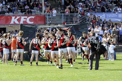 Kyabram players & Banner