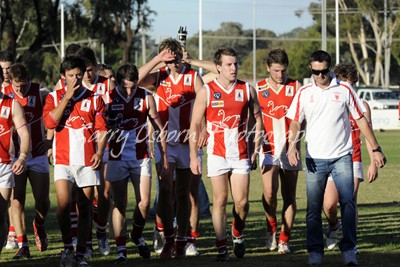 Swans Players & Coach - Warburton