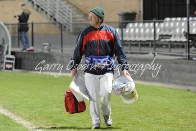 Shepparton United Trainer - Paris