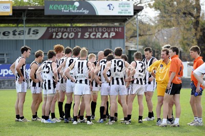 Euroa Coach - Watson & players