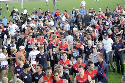 Shepparton United Players & Fans