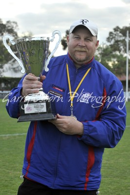 Tatura Coach - Daniel & Cup